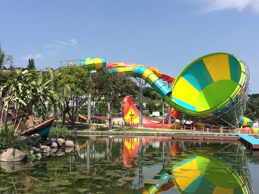 Six Flags Hurricane Harbor Oaxtepec